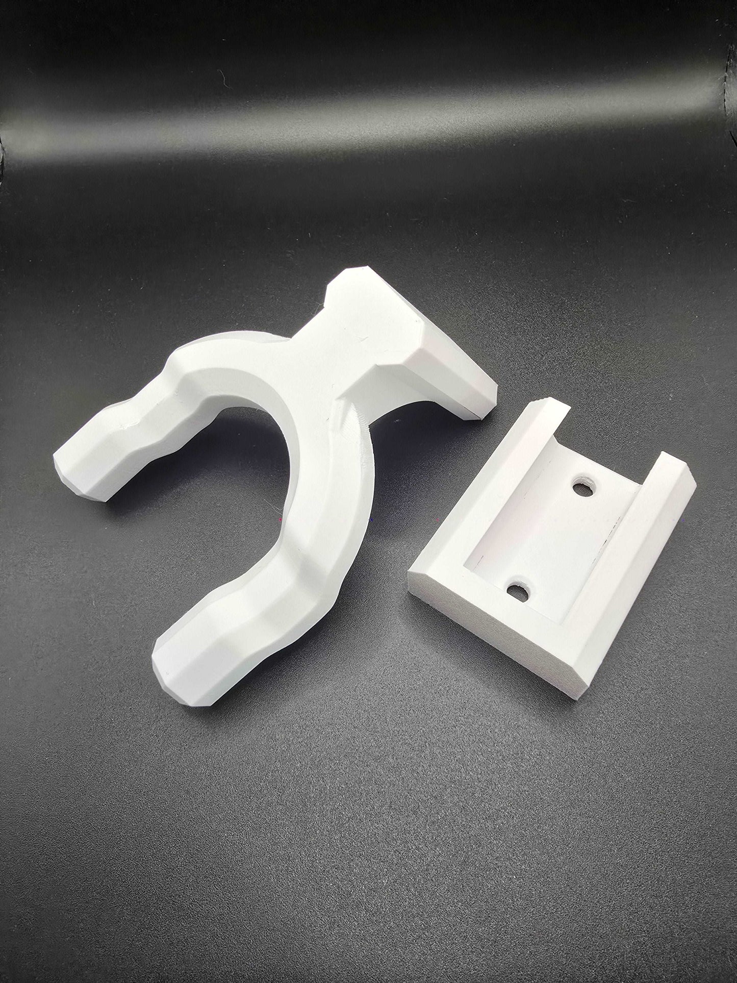 Guitar Hook Holder Wall Mount Bracket - Sturdy 3D printed wall accessory for displaying and storing guitars, featuring a curved hook design and mounting plate.