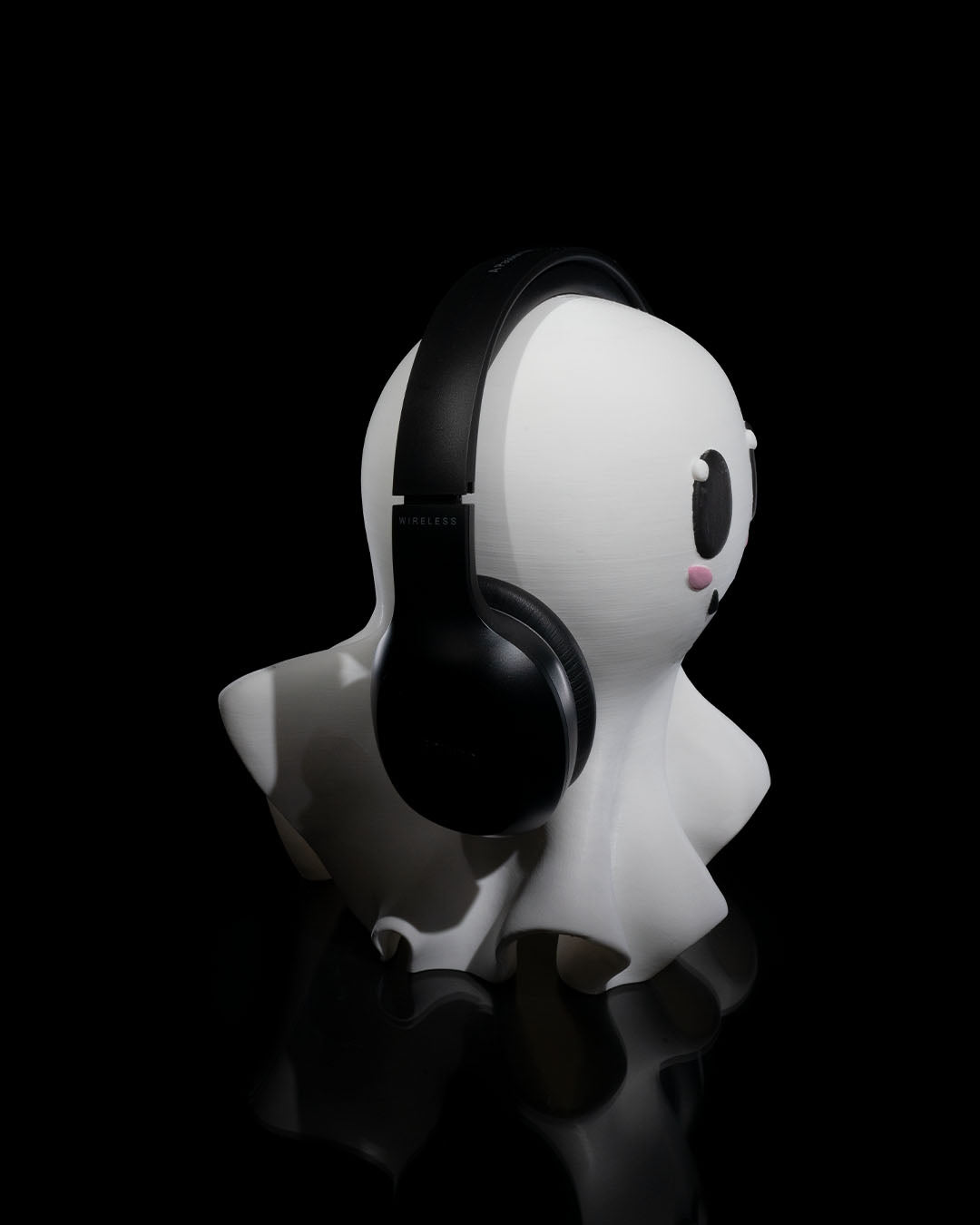 Gentle Ghost Headphone Holder